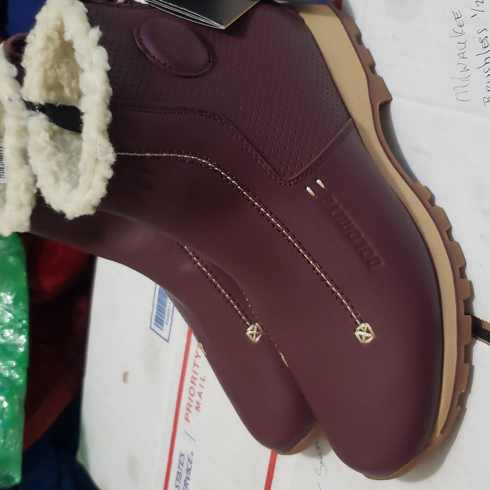 NEW DOLOMITE WINTER BOOTS